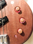Gwenrann-V Short Scale bass
